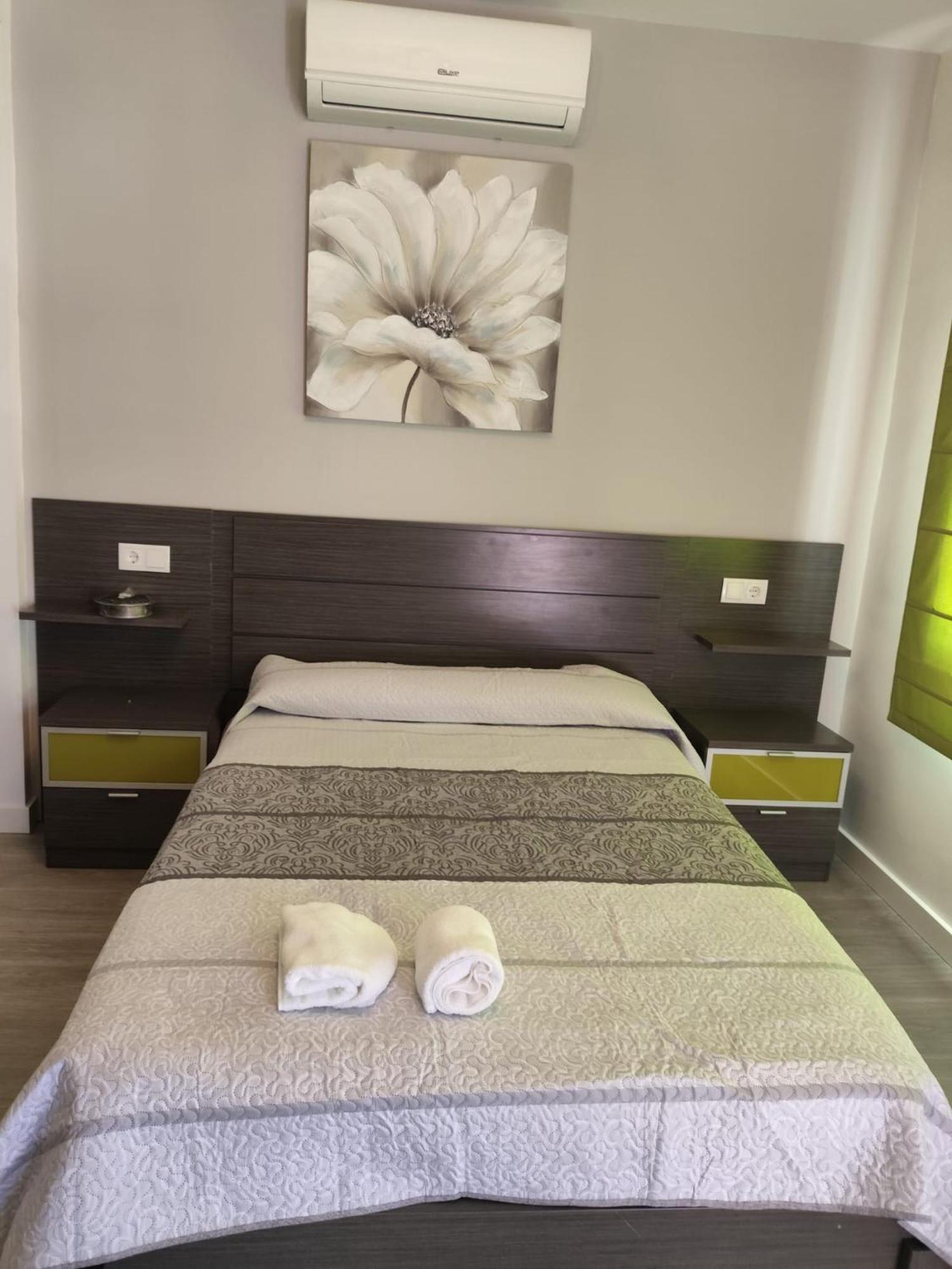 Apartamento La Garrucha Argamasilla de Alba Exterior foto