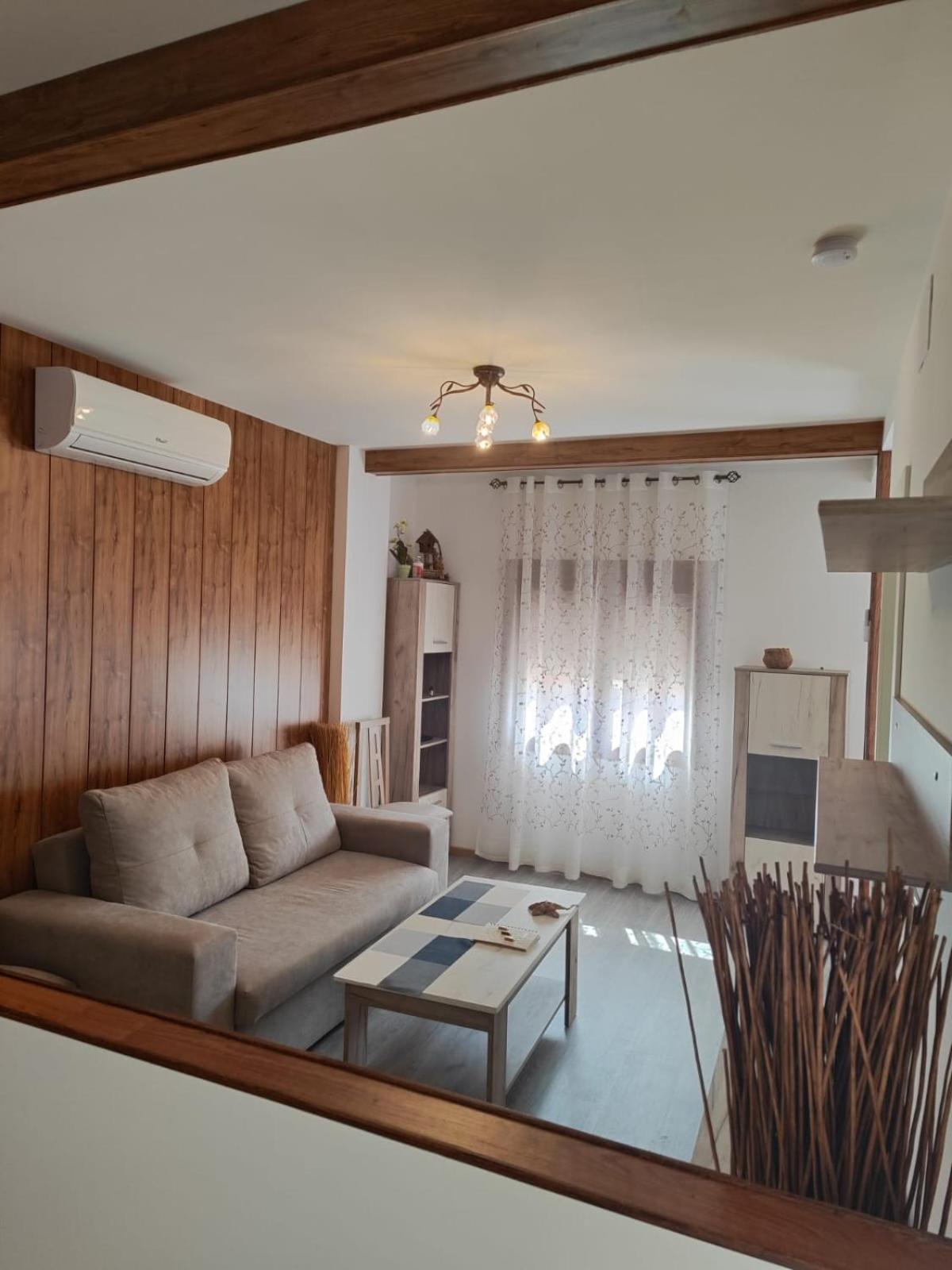 Apartamento La Garrucha Argamasilla de Alba Exterior foto
