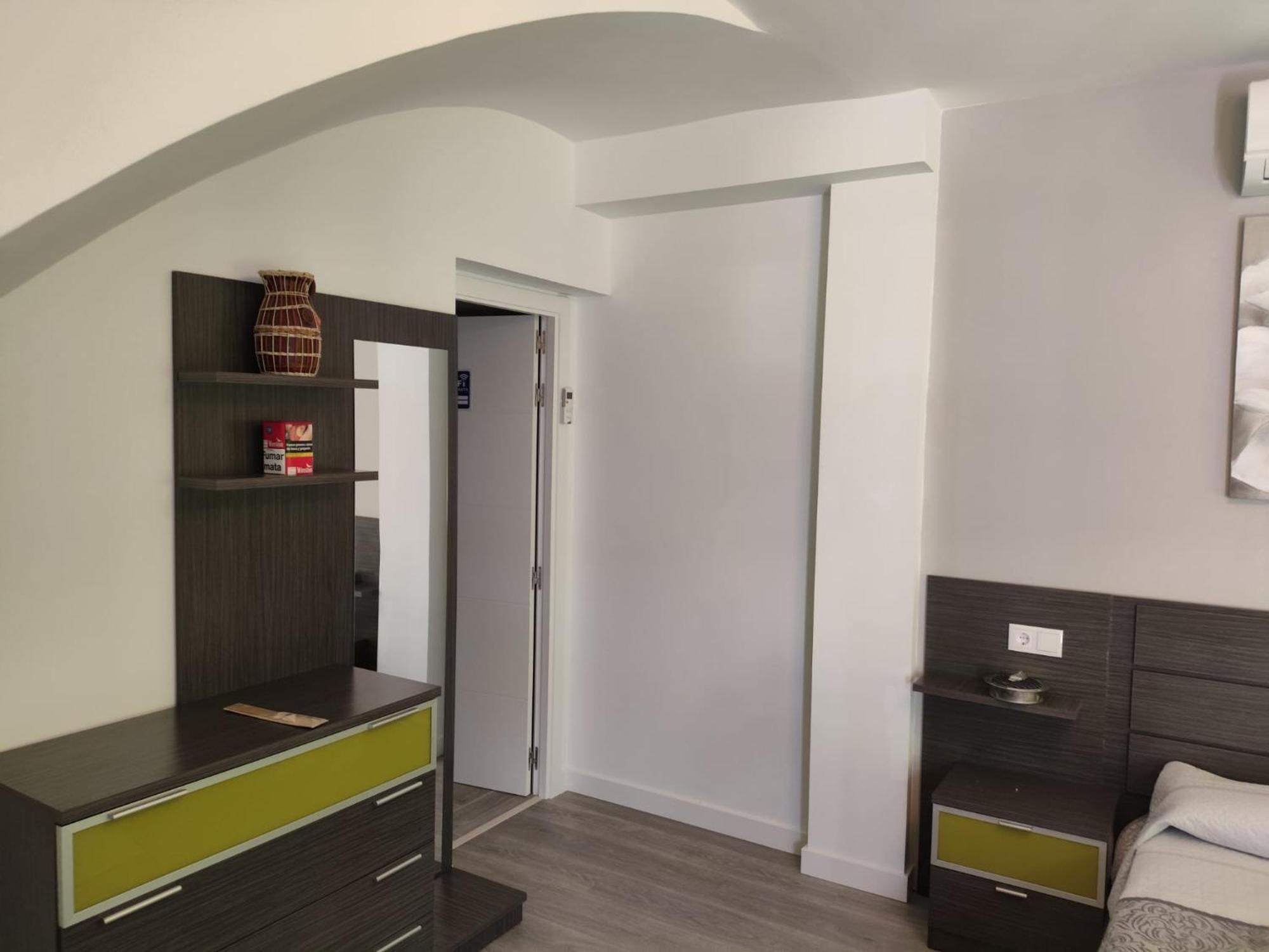 Apartamento La Garrucha Argamasilla de Alba Exterior foto